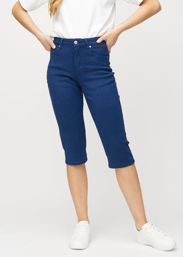 Dunkelblaue regular Capris, Modellname Royals, die eng am Bein anliegen und direkt unter dem Knie enden, von vorne gesehen.