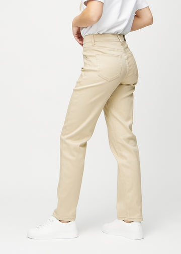 Regular-Jeans für Damen in Beige, Farbe Gazelles. Rückansicht an einem Model, die gesamte Passform ist zu sehen.